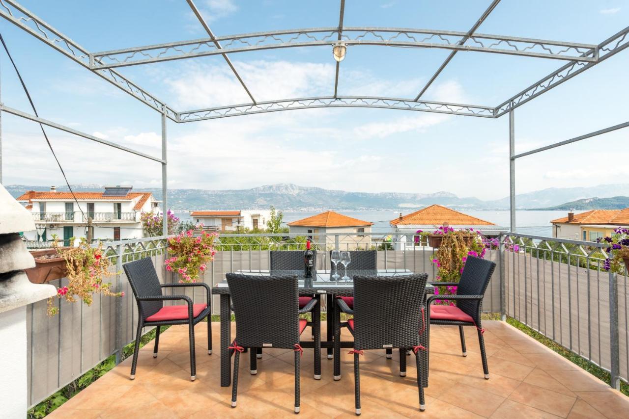 Apartments By The Sea Slatine, Ciovo - 11047 Exterior foto