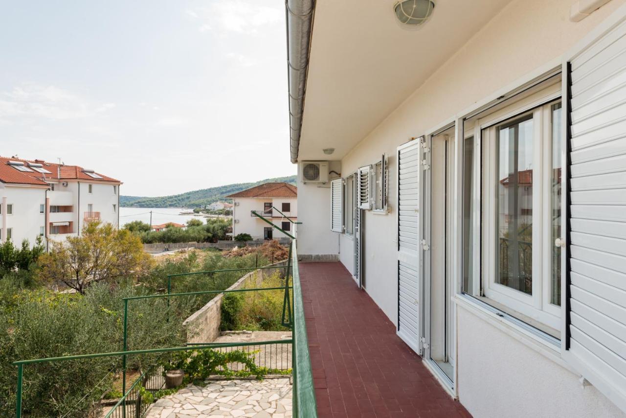 Apartments By The Sea Slatine, Ciovo - 11047 Exterior foto